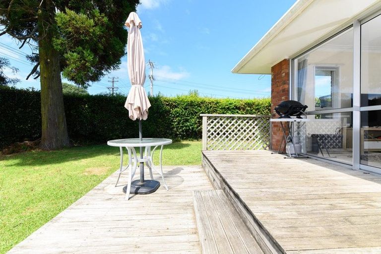 Photo of property in 72 Salisbury Road, Birkdale, Auckland, 0626