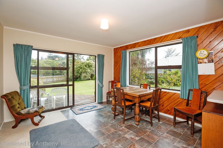 Photo of property in 19 Norwich Place, Awapuni, Palmerston North, 4412