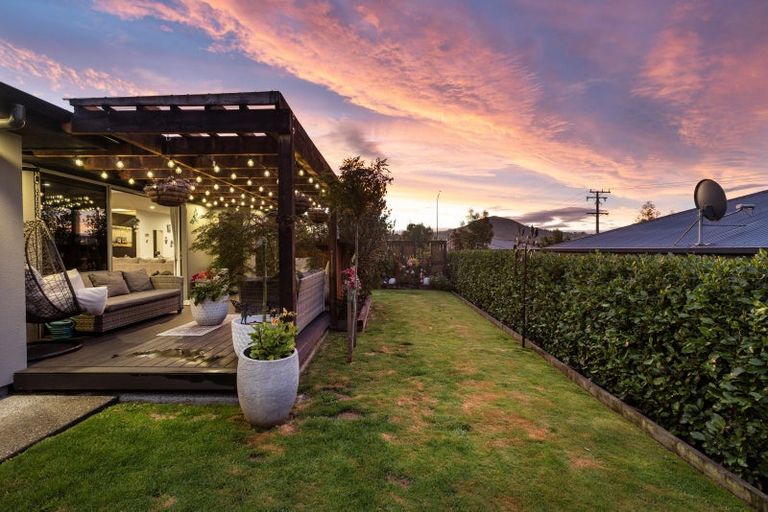 Photo of property in 3 Trudi Place, Green Island, Dunedin, 9018