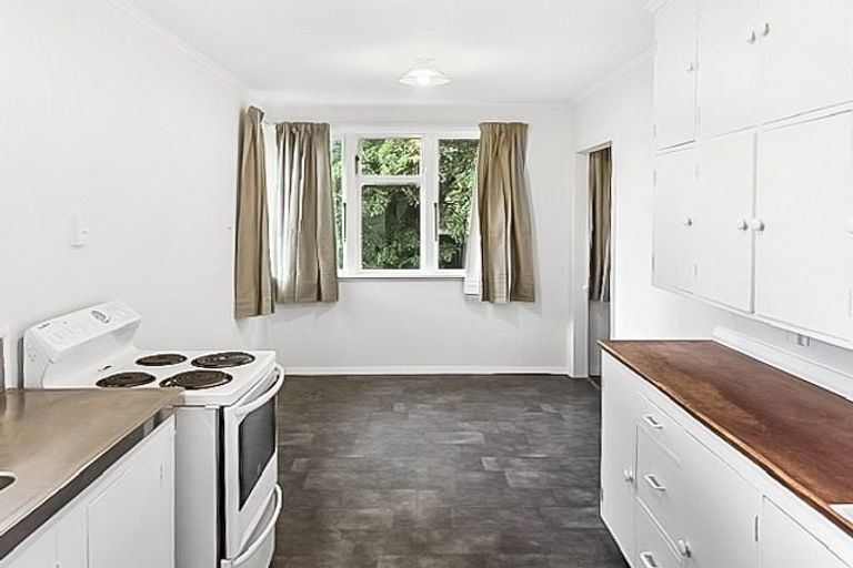 Photo of property in 15 Redfern Street, Dannevirke, 4930