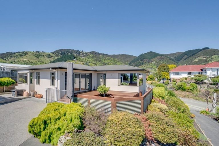 Photo of property in 21 Tui Glen Road, Atawhai, Nelson, 7010