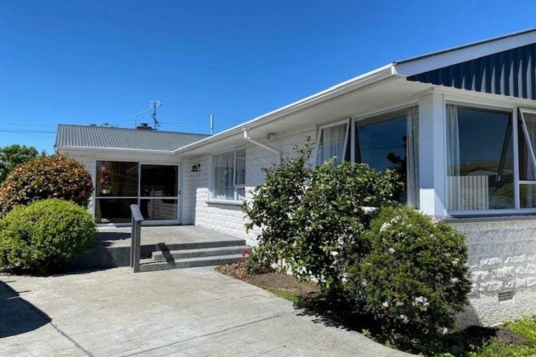 Photo of property in 3 Todd Avenue, Bishopdale, Christchurch, 8051