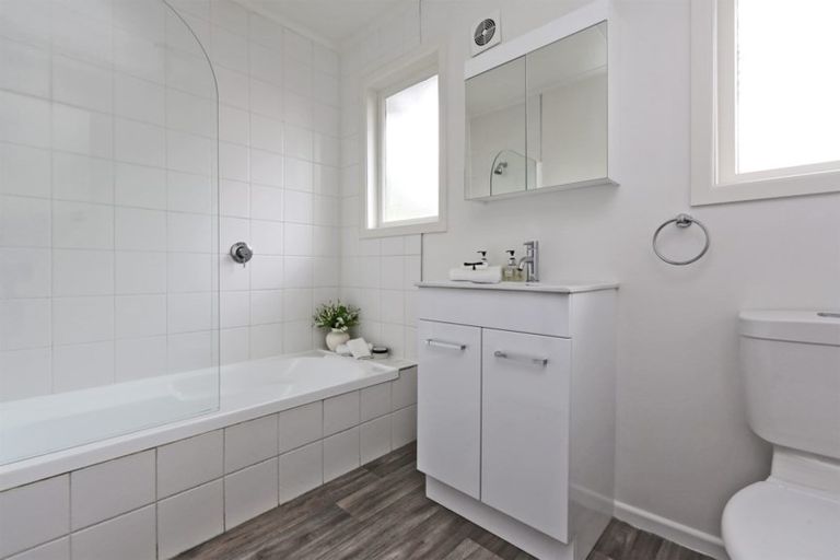 Photo of property in 6 O'connell Place, Havelock North, 4130