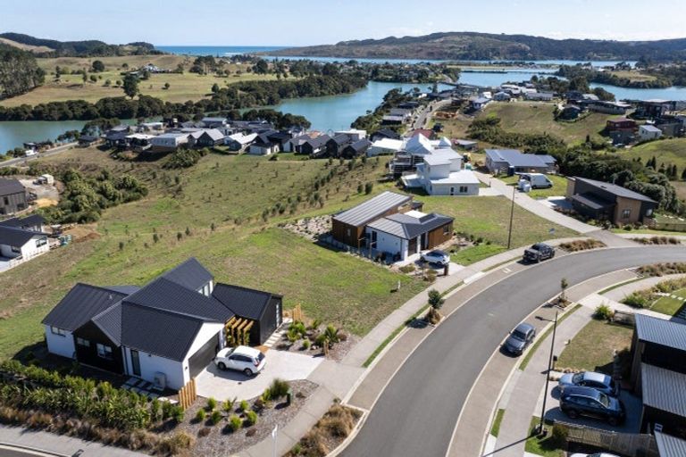 Photo of property in 110 Rangitahi Road, Raglan, 3225