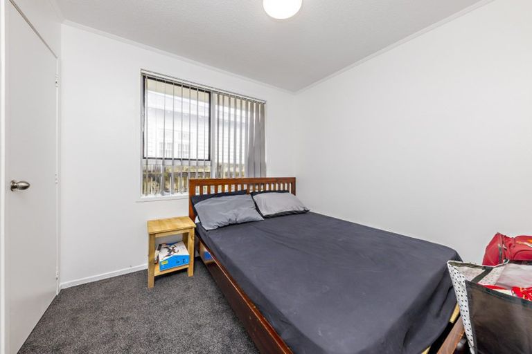 Photo of property in 38 Burundi Avenue, Clendon Park, Auckland, 2103