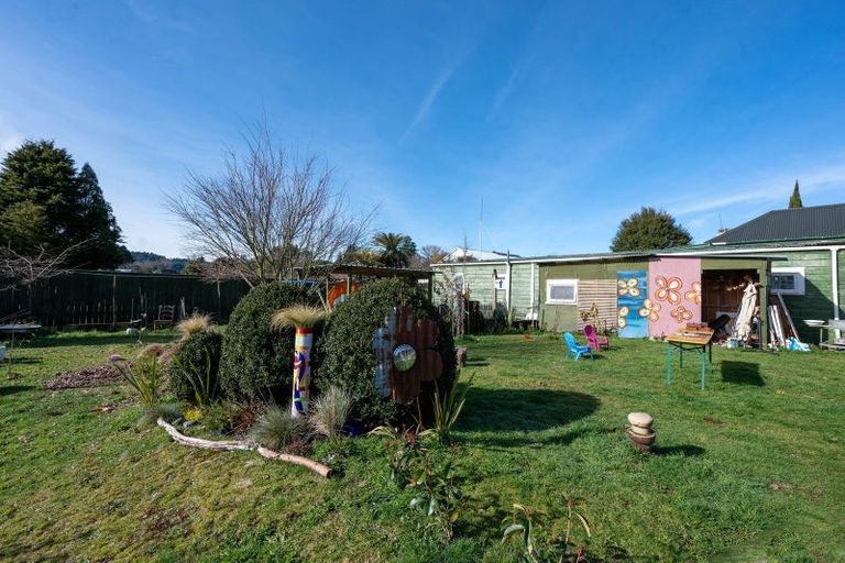 Photo of property in 8 Mohio Street, Kakahi, 3989