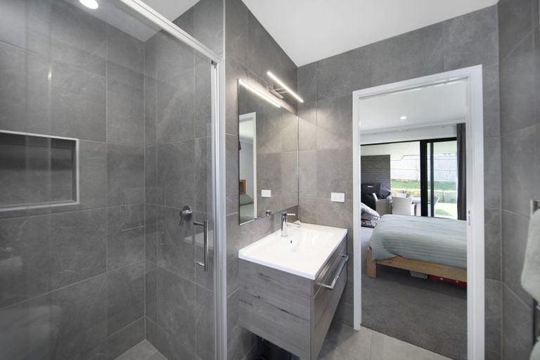 Photo of property in 41b Leathem Crescent, Pokeno, 2402