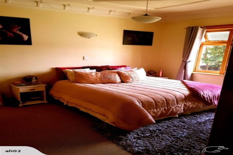 Photo of property in 30 Burns Avenue, Takaro, Palmerston North, 4412