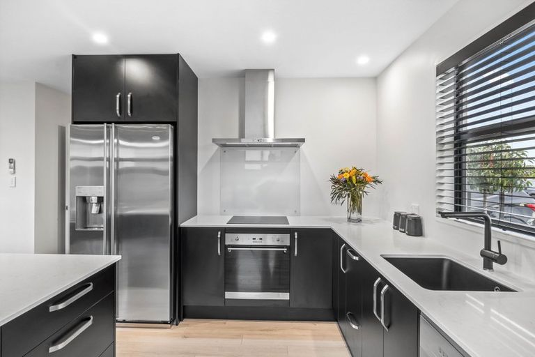 Photo of property in 32 Shrimpton Avenue, Woodend, 7610