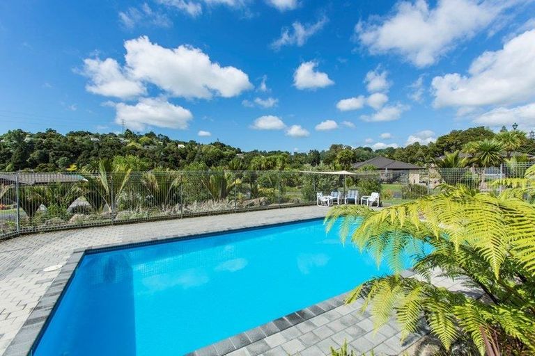 Photo of property in 10 Taiko Street, Horahora, Whangarei, 0110