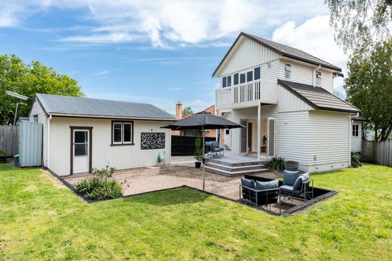 Photo of property in 55 Plunket Terrace, Hamilton East, Hamilton, 3216