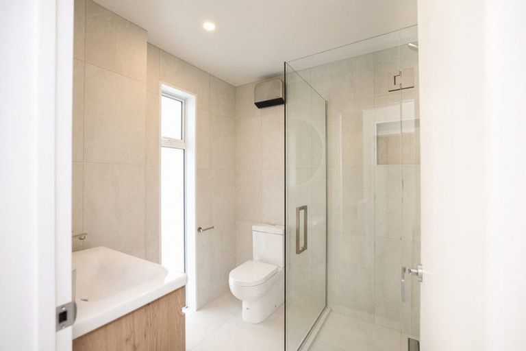 Photo of property in 3/50 Marine Parade, Mount Maunganui, 3116