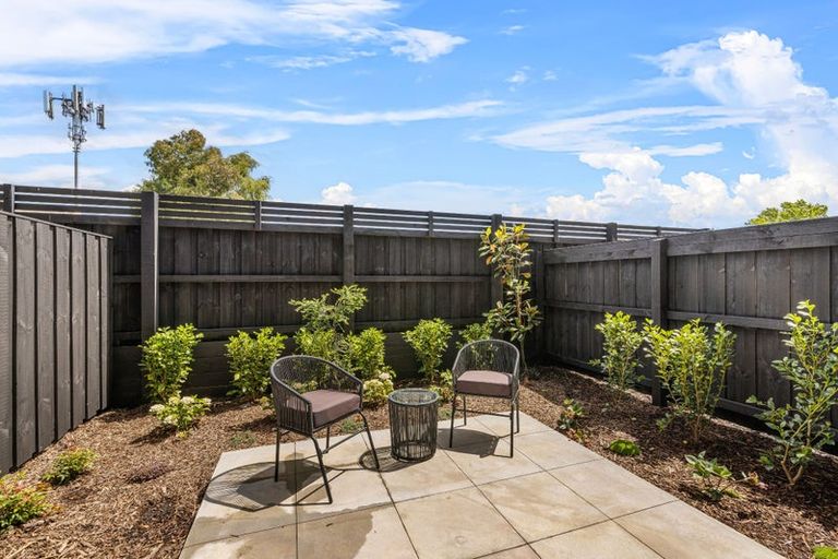 Photo of property in 4/17 Donald Place, St Albans, Christchurch, 8014