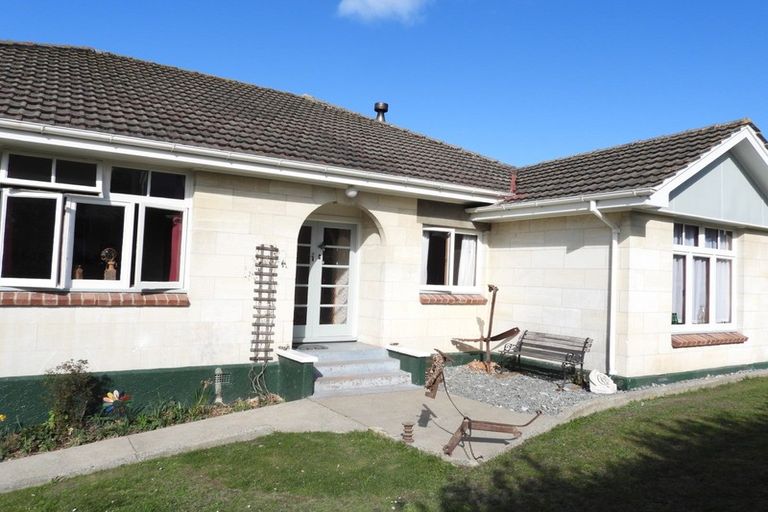 Photo of property in 62 Perth Street, South Hill, Oamaru, 9400