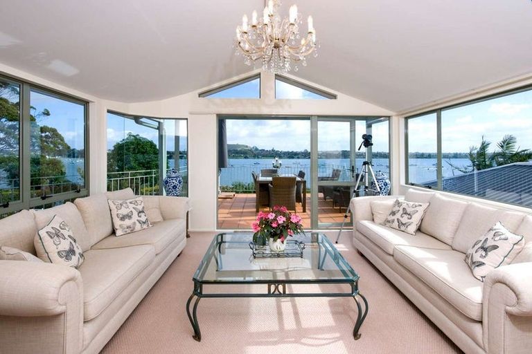 Photo of property in 83 Fisher Parade, Sunnyhills, Auckland, 2010