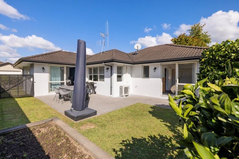 Photo of property in 5 Montrose Place, Pyes Pa, Tauranga, 3112