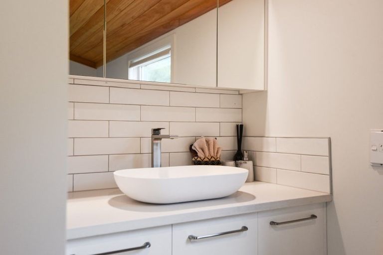 Photo of property in 113 Spencer Road, Lake Tarawera, Rotorua, 3076