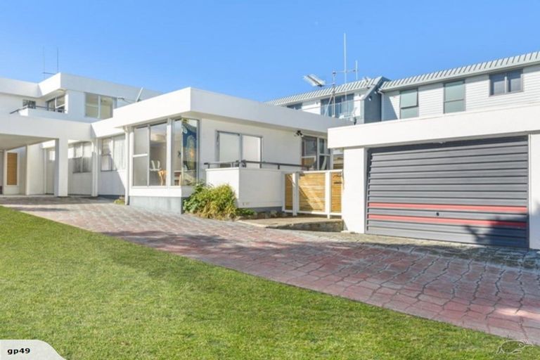 Photo of property in 367a Oceanbeach Road, Mount Maunganui, 3116