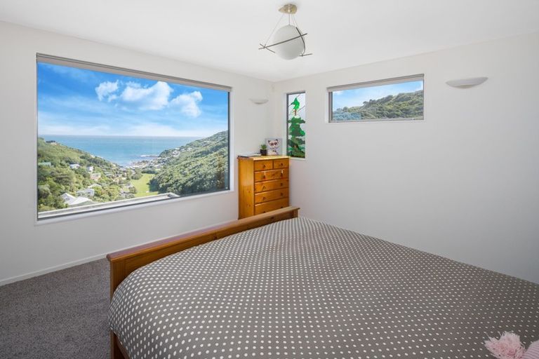 Photo of property in 32 View Road, Houghton Bay, Wellington, 6023