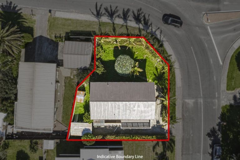 Photo of property in 3/3 Clarks Beach Road, Clarks Beach, 2122