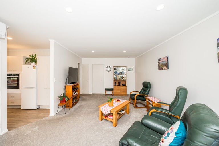 Photo of property in Rimu Village, 7/72 Rimu Road, Raumati Beach, Paraparaumu, 5032