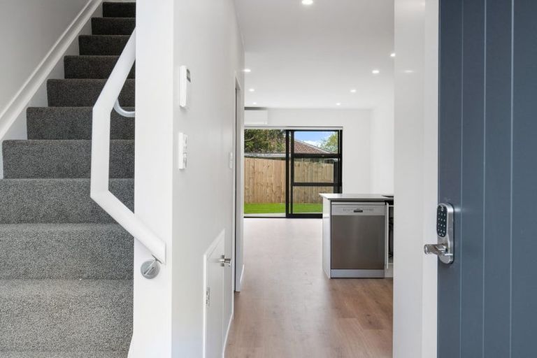 Photo of property in 6/28 Matapouri Road, Mangere Bridge, Auckland, 2022