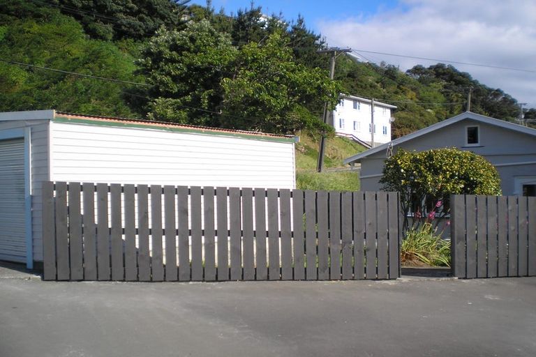 Photo of property in 196 Rongotai Road, Rongotai, Wellington, 6022