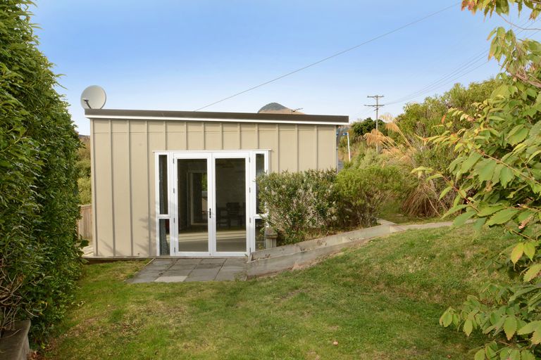 Photo of property in 9 Seaton Road, Portobello, Dunedin, 9014