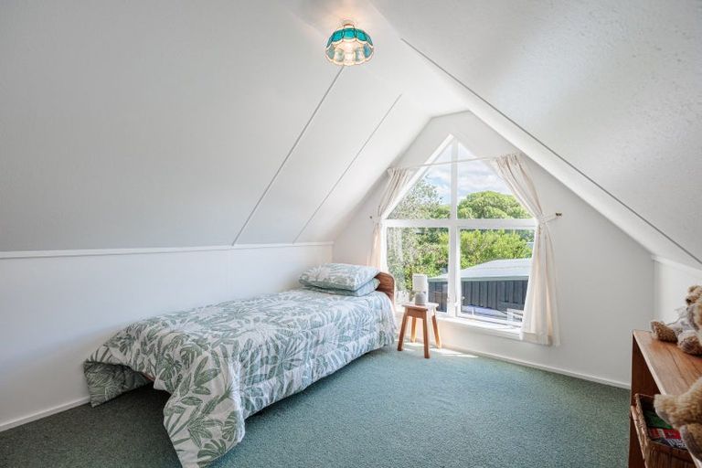 Photo of property in 37 Cedar Road, Te Awanga, 4102