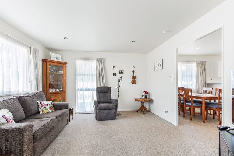 Photo of property in 30 Ranui Street, Dinsdale, Hamilton, 3204