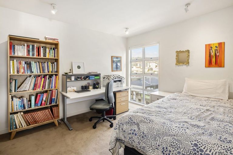 Photo of property in Galleria Apartments, 27/77 Tory Street, Te Aro, Wellington, 6011