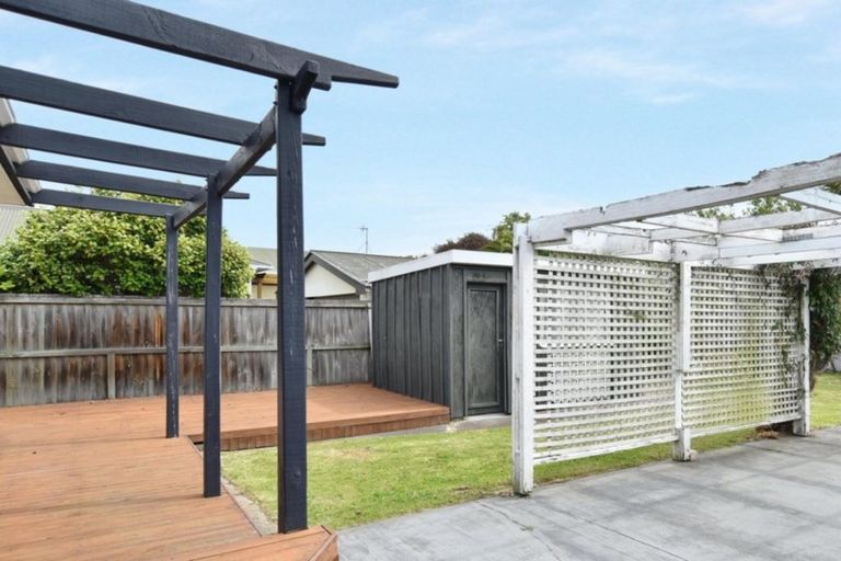 Photo of property in 23 Everest Street, Burnside, Christchurch, 8053