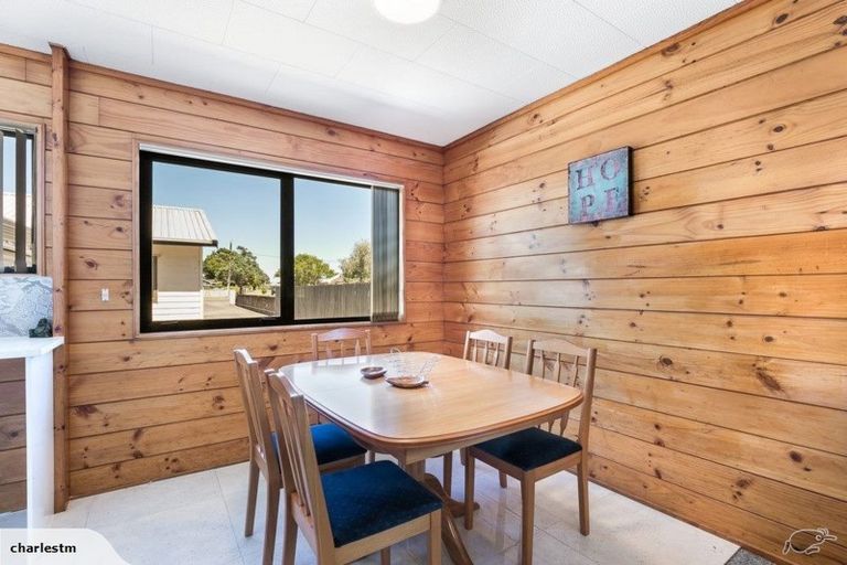 Photo of property in 3/32 Great South Road, Papakura, 2110