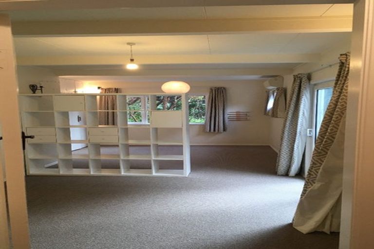 Photo of property in 75 Messines Road, Karori, Wellington, 6012