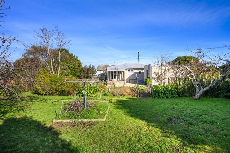 Photo of property in 32 Follett Street, Marton, 4710