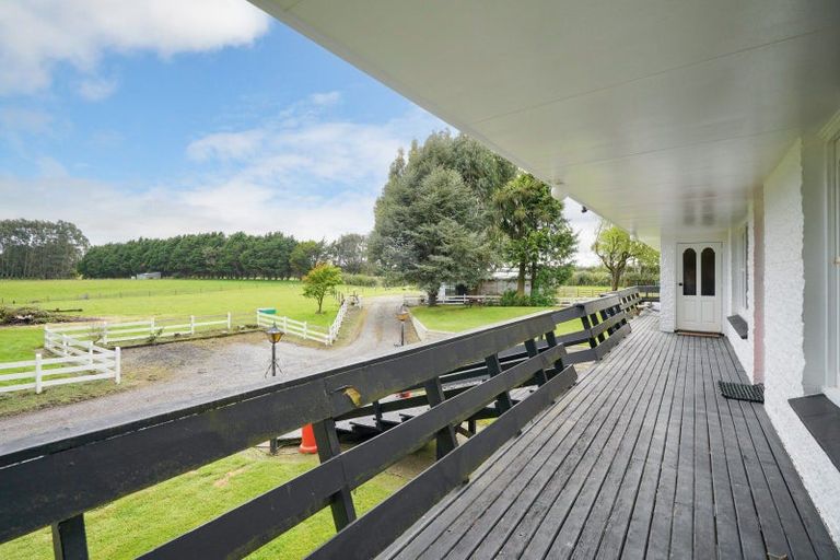 Photo of property in 339 Oteramika Road, Seaward Bush, Invercargill, 9871