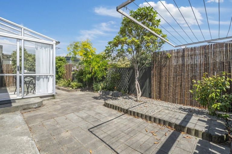Photo of property in 16b Beauchamp Street, Tawa, Wellington, 5028