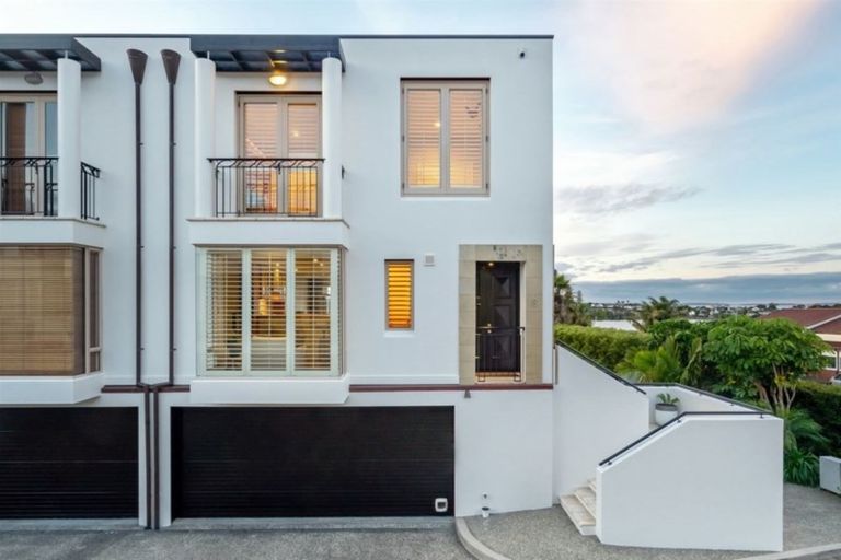 Photo of property in 8/11a Killarney Street, Takapuna, Auckland, 0622