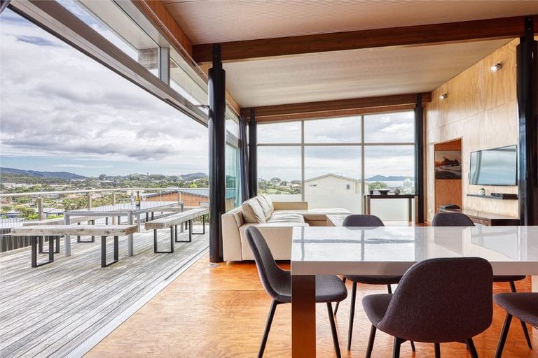 Photo of property in 10 Cornwall Way, Mangawhai Heads, Mangawhai, 0505