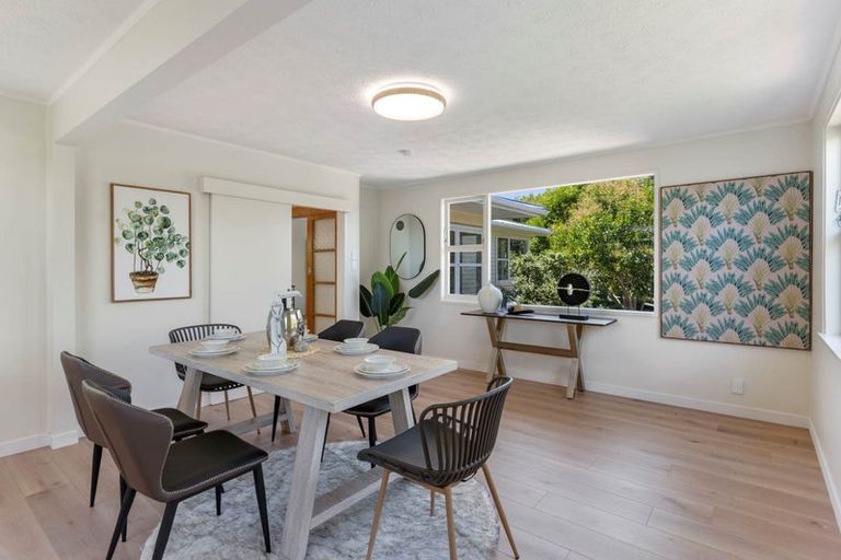 Photo of property in 14 Bentley Avenue, Glenfield, Auckland, 0629