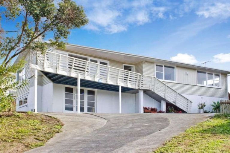 Photo of property in 12 Trojan Crescent, New Lynn, Auckland, 0600