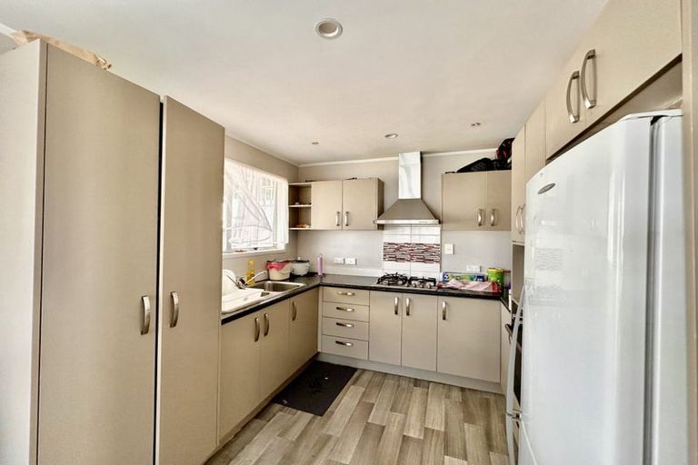 Photo of property in 192 Wordsworth Road, Manurewa, Auckland, 2102