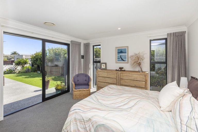 Photo of property in 86 Aston Drive, Waimairi Beach, Christchurch, 8083