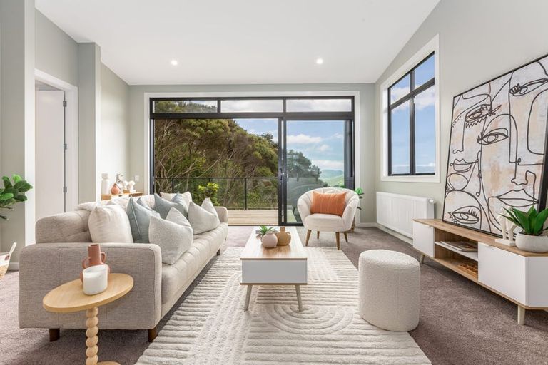 Photo of property in 5 Skysail Lane, Whitby, Porirua, 5024