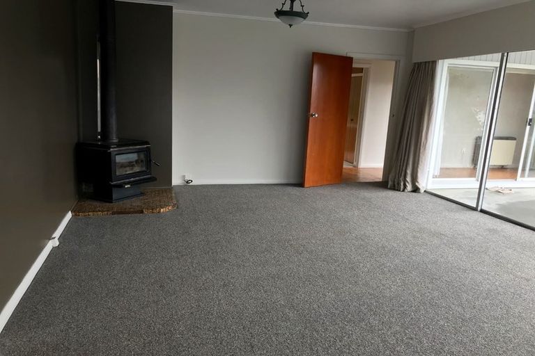 Photo of property in 128 Waikawa Road, Picton, 7220