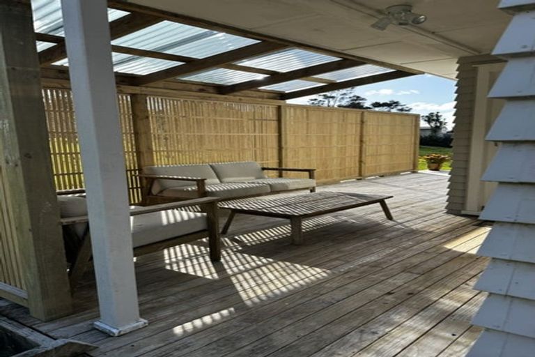 Photo of property in 134 Parker Road, Oratia, Auckland, 0604