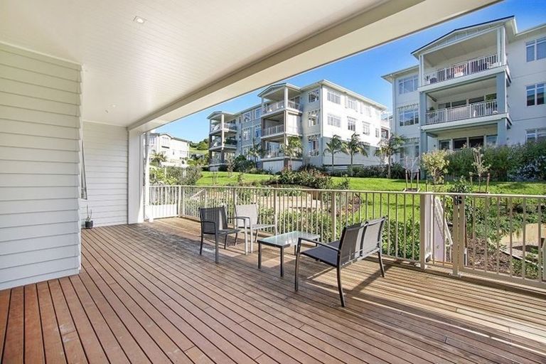 Photo of property in 217 Hibiscus Drive, Orewa, 0931