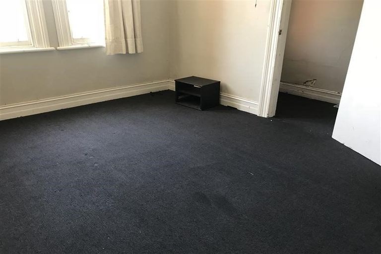 Photo of property in 8 Riego Street, North Dunedin, Dunedin, 9016