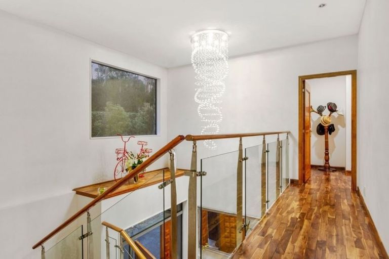 Photo of property in 16 Hobson Heights Road, Lucas Heights, Auckland, 0632