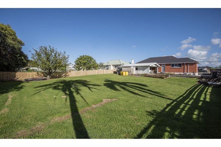Photo of property in 43 Cranley Street, Dargaville, 0310